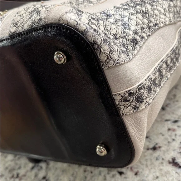 Brahmin Medium Asher Tote in Crème Solmar Colorway EUC - Picture 9 of 17